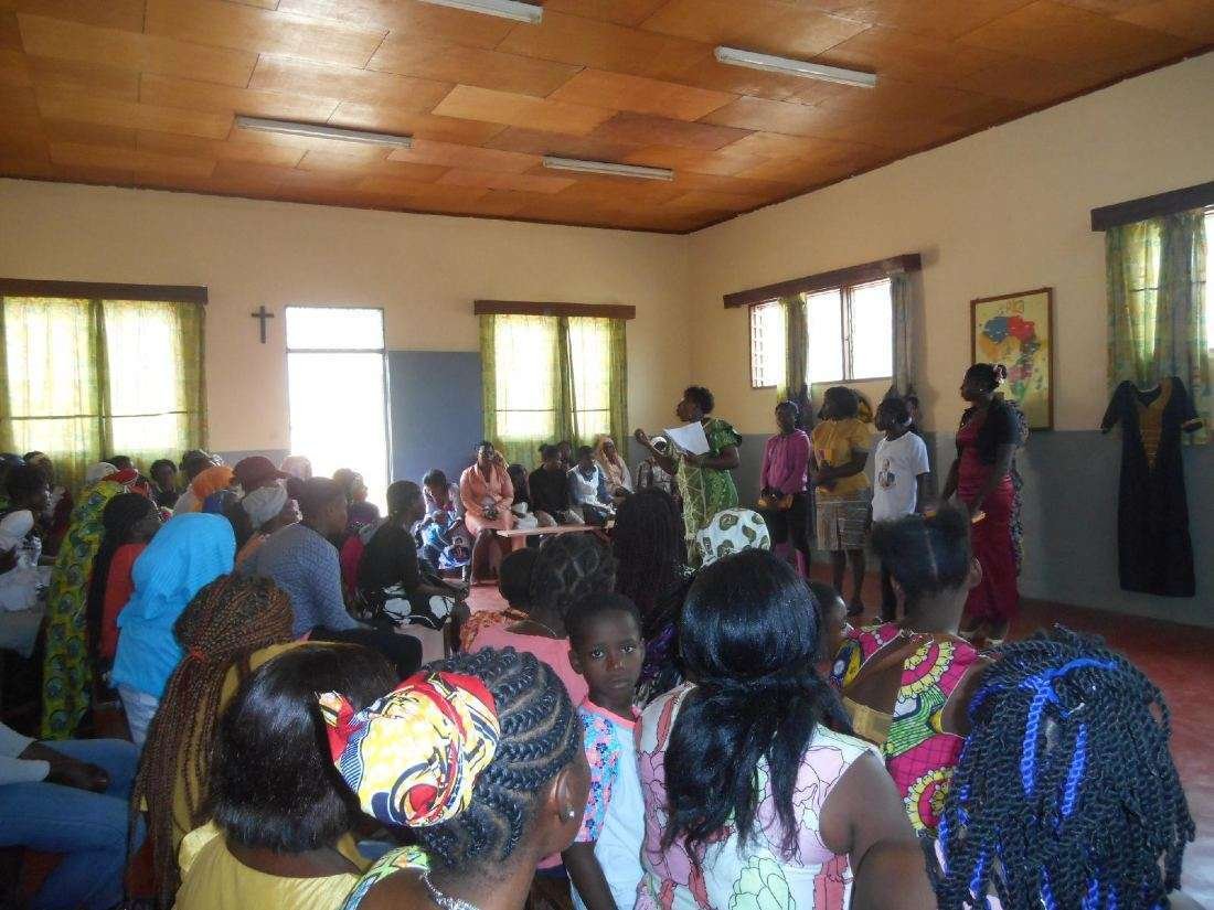 Clôture de l’année scolaire dans le centre de coupe - confection et alphabetisation de la jeunesse idente _ Yaoundé