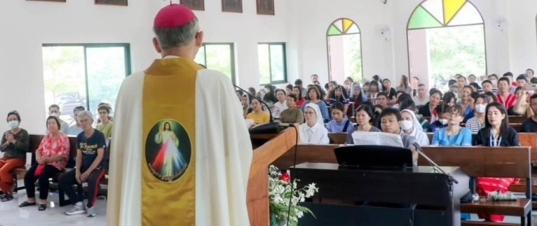 Festividad de la Divina Misericordia en Saraphi, Chiangmai