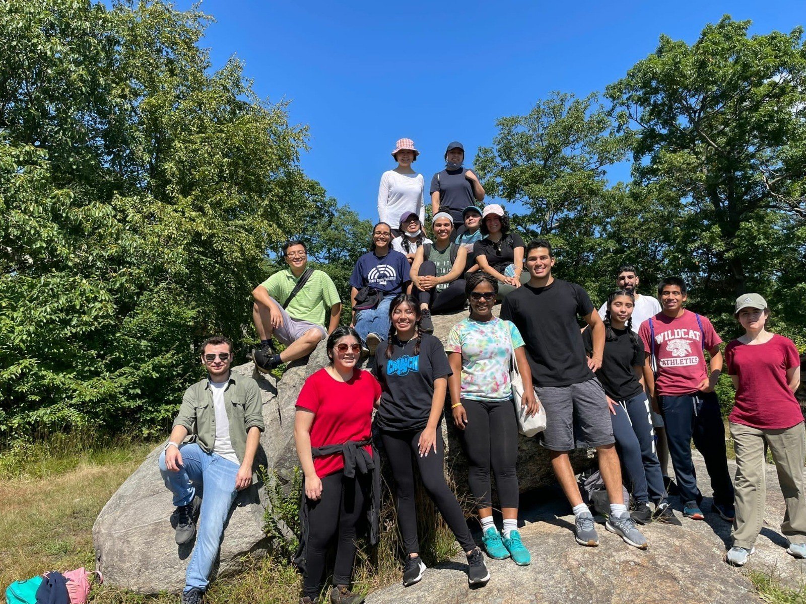 PUJ New York youth "climbing" together