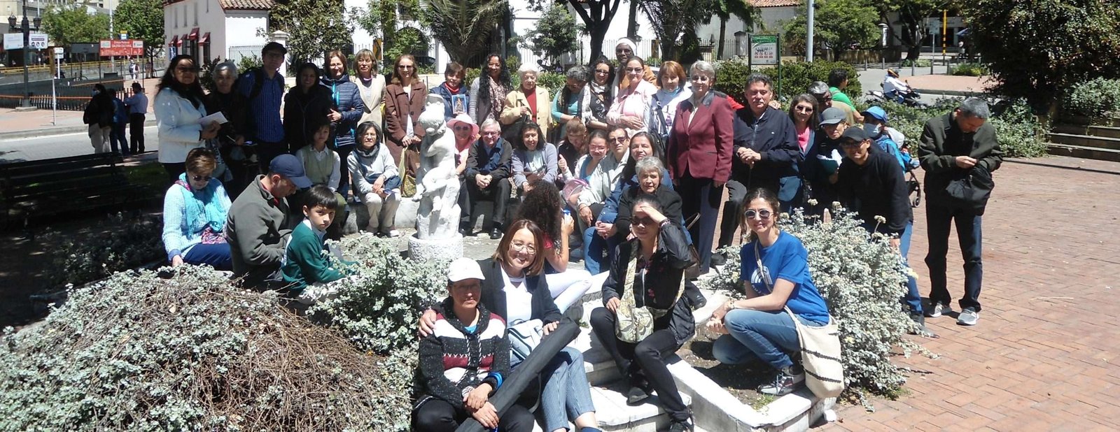 Peregrinación a la iglesia de san Diego, tras los pasos de Fernando Rielo. Colombia